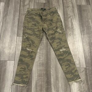 Nine West Green Camouflage Skinny Men Jeans